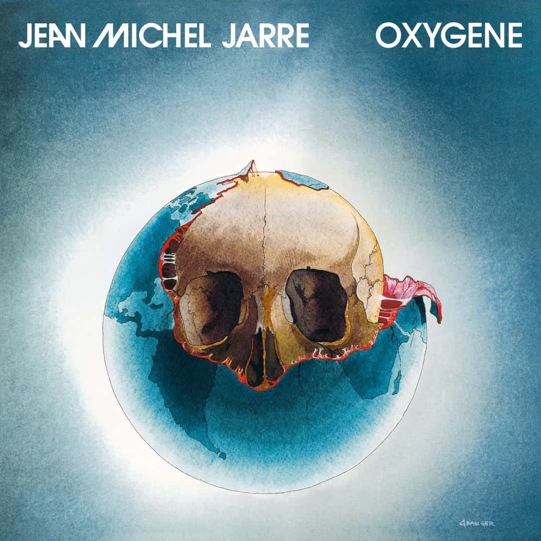 Portada de «Oxygène», de Jean-Michel Jarre: una calavera dentro del planeta Tierra, sobre fondo celeste, con el nombre del músico y del disco arriba